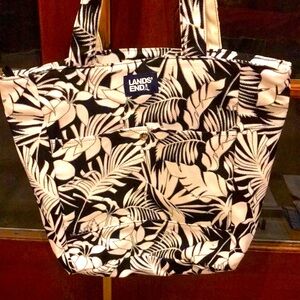 NWOT 🏝 Lands’ End Cotton Tote 🏖